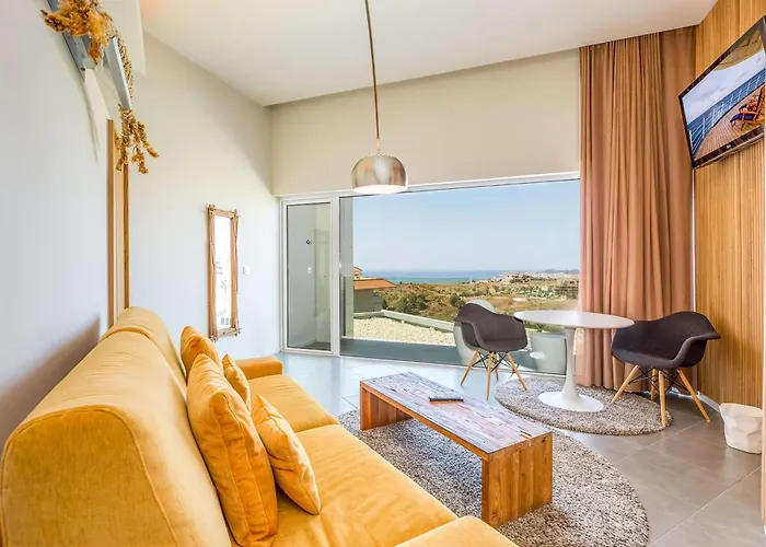 Higueron Hotel Curio Collection By Hilton (Adults Only)