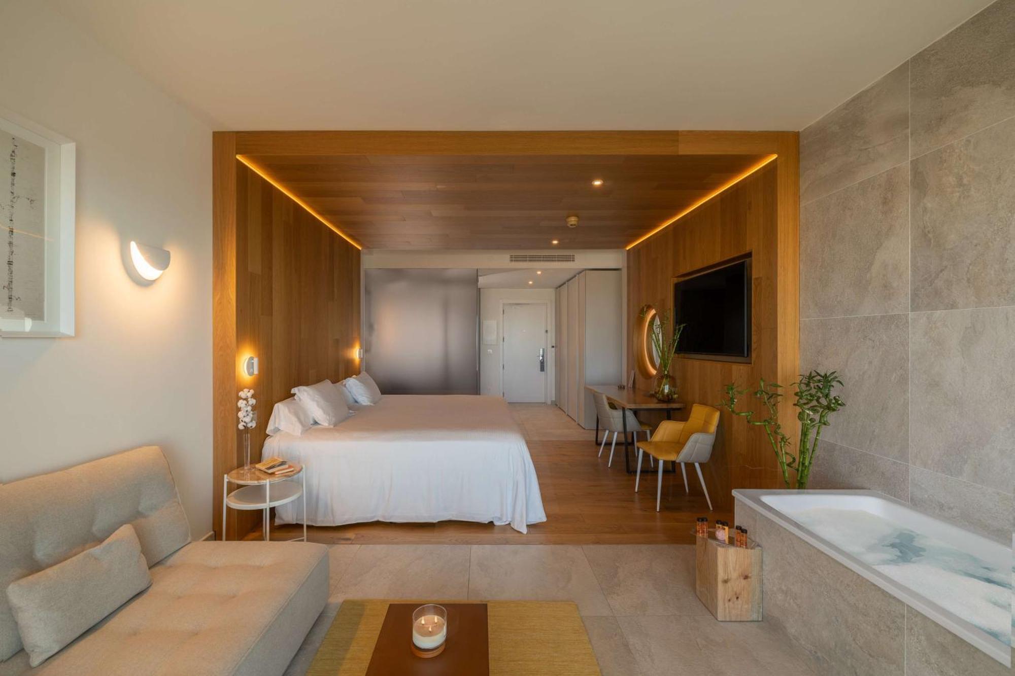 Higueron Curio Collection By Hilton (adults Only) Ośrodek wypoczynkowy Fuengirola